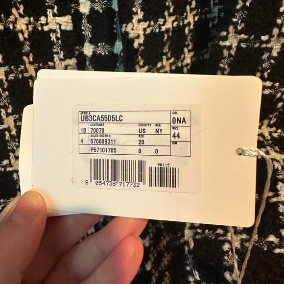 Valentino Tweed Wool blend Coat in black - Picture 6 of 8